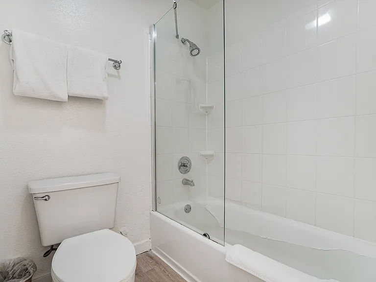 1212 NW 82nd Ave #121 — Photo 24