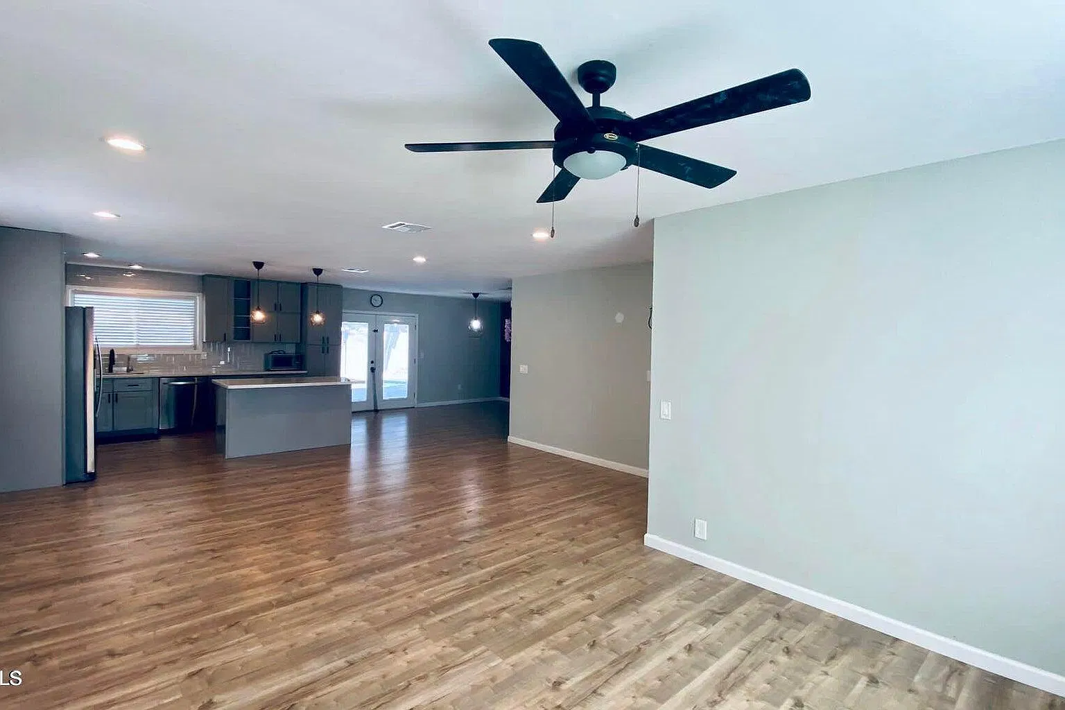 3 bed, 1534 sqft, $2,500 — Photo 4