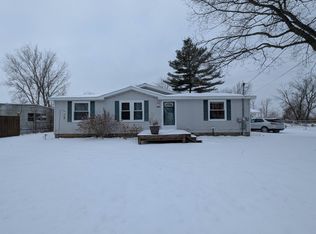 2042 S Green Dr, Au Gres, MI 48703