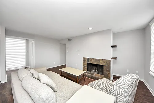 2333 Bering Dr Photo 1
