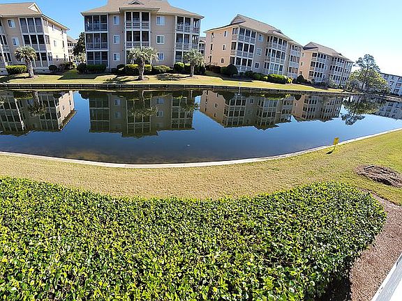 Spectacular Lake View