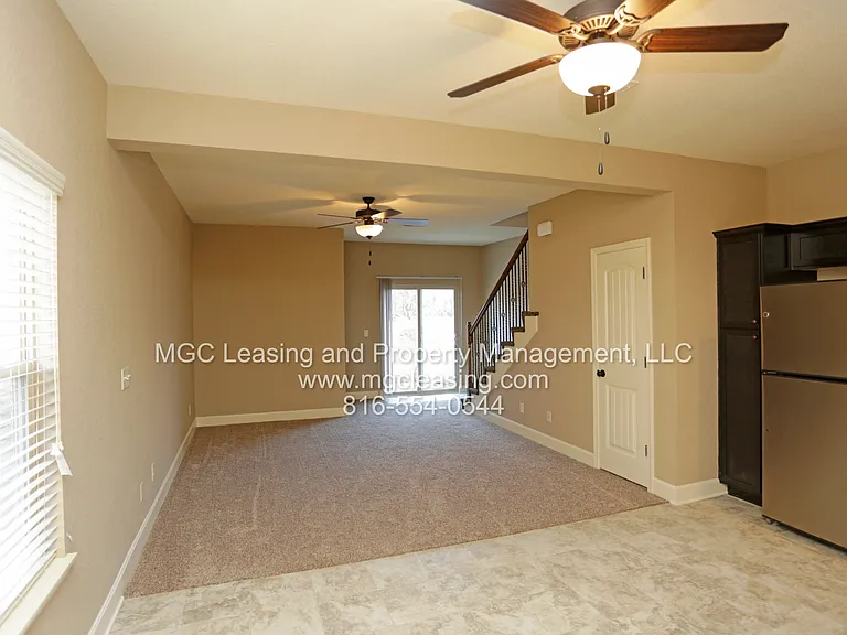 2216 SW Suncatcher Rd — Photo 4