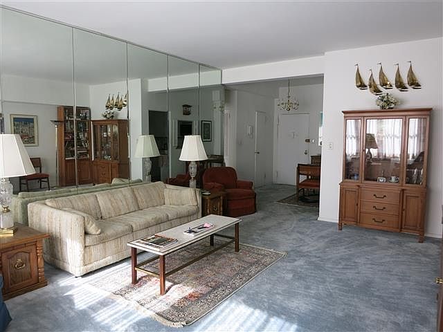 1st image of 301 E 48th St APT 16K