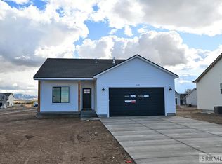 3190 Peacock Ln, Idaho Falls, ID 83406