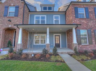 415 Longstone Rd, Gallatin, TN 37066