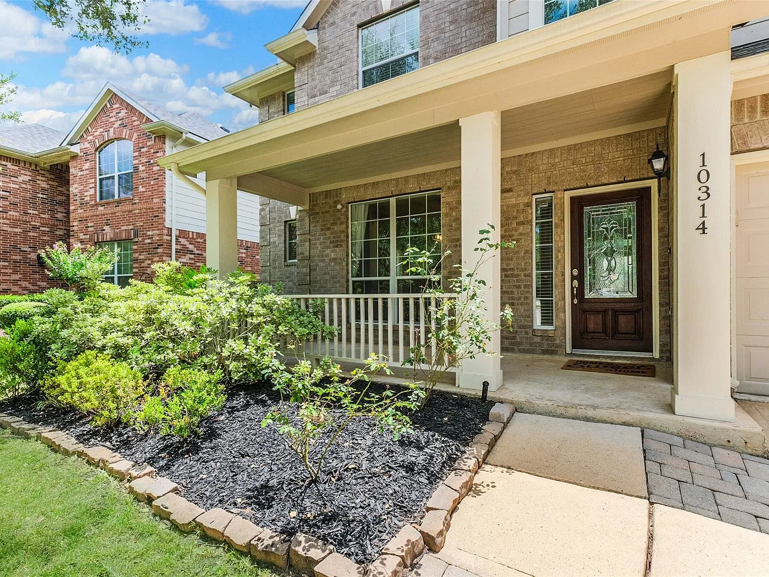 4 bed, 2.5 bath, 3066 sqft, $3,600 — Photo 3