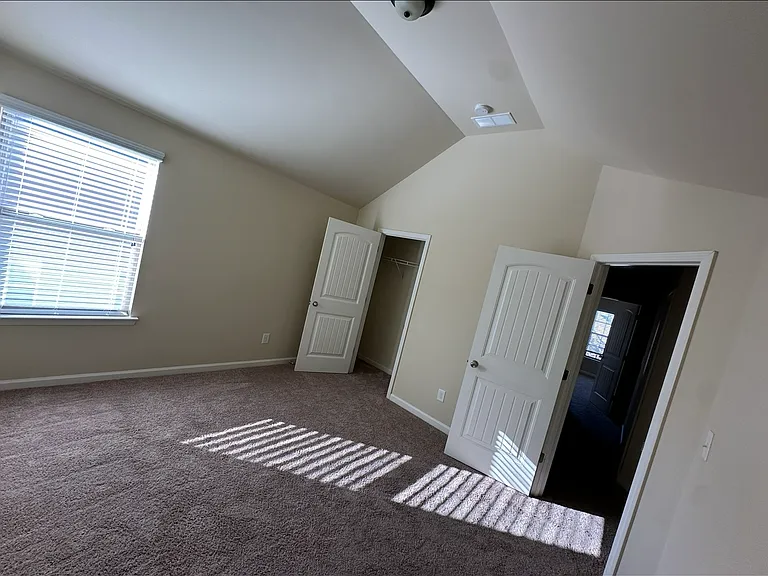 624 Ocean Ave — Photo 32
