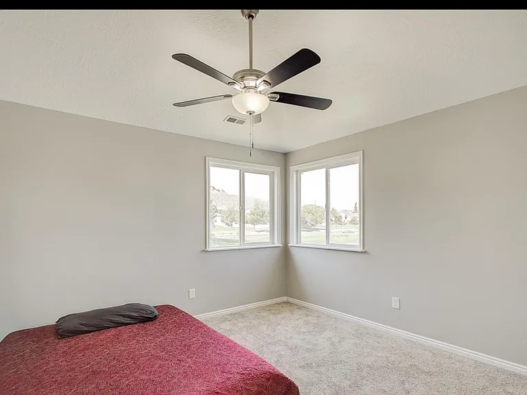36 E Summer Pl — Photo 16