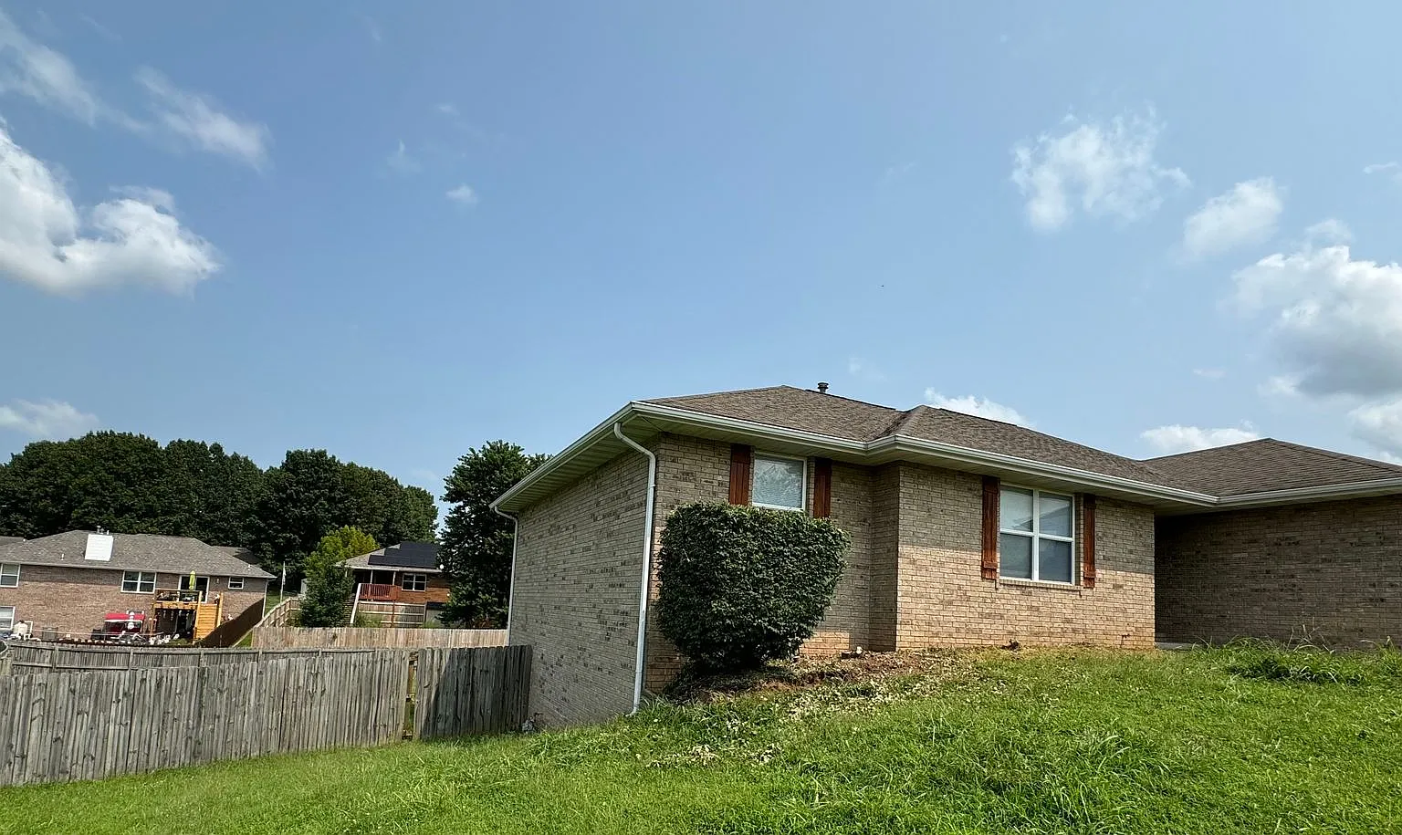 Beautiful Large corner lot 4 bedroom 3 full bathroom 2 car garage with 3 living rooms and much mo... — Photo 1