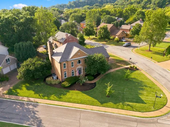 601 Dorshire Ln, Nashville, TN 37221