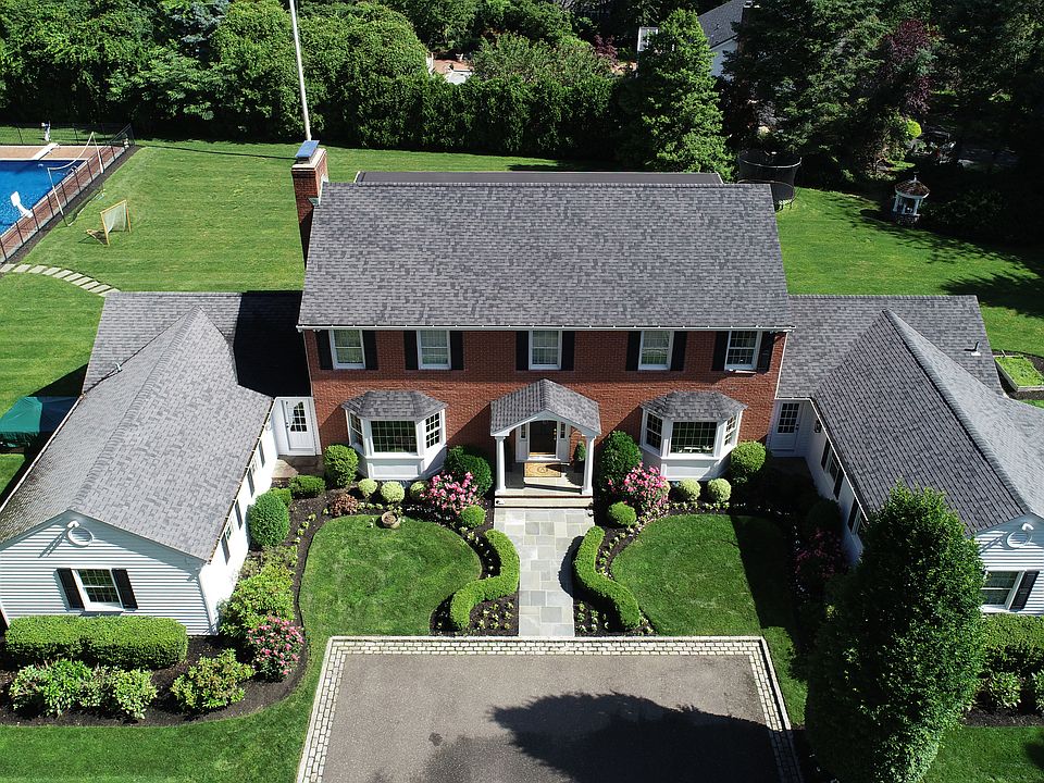 19 Locust Ln, Halesite, NY 11743 Zillow