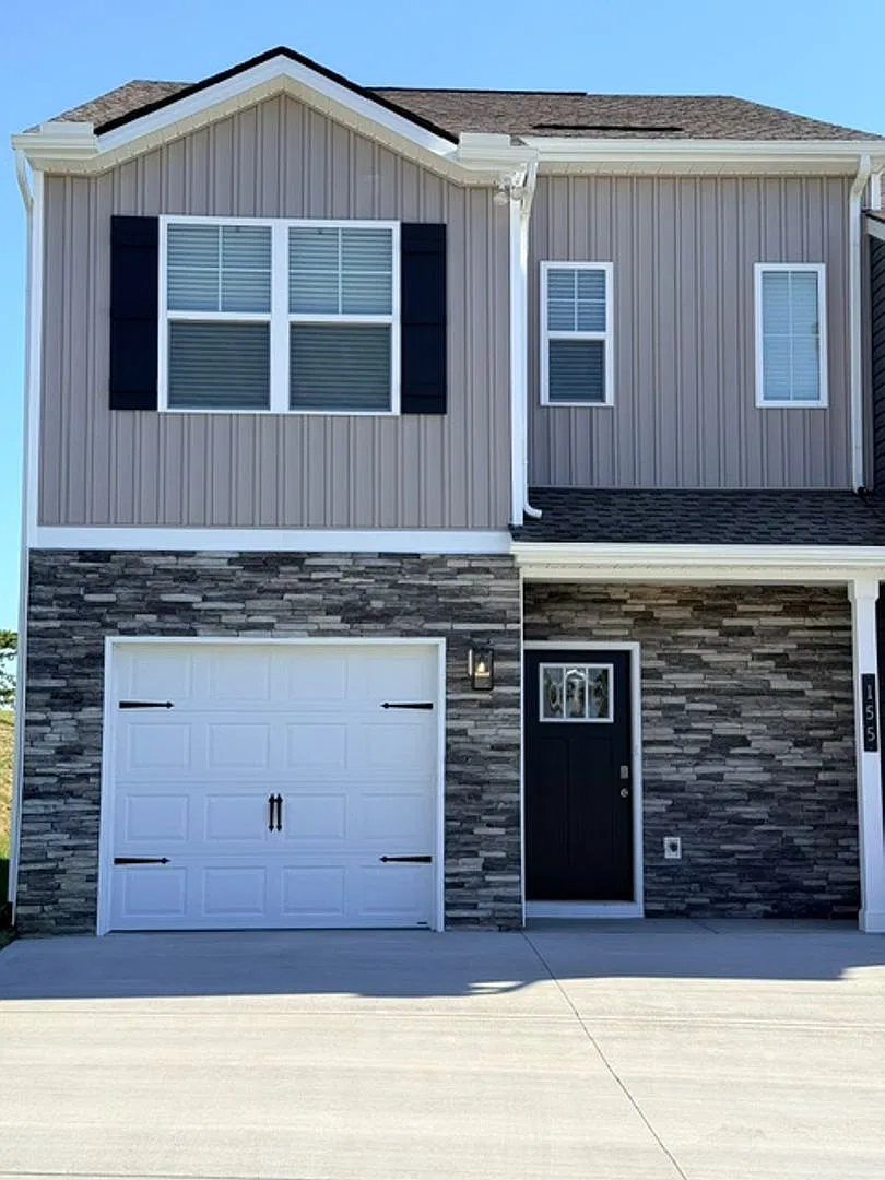 Seymour 37865 - 3 bedroom 2. — Photo 1
