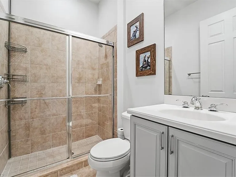 7842 Hawthorne Dr #1703 — Photo 29
