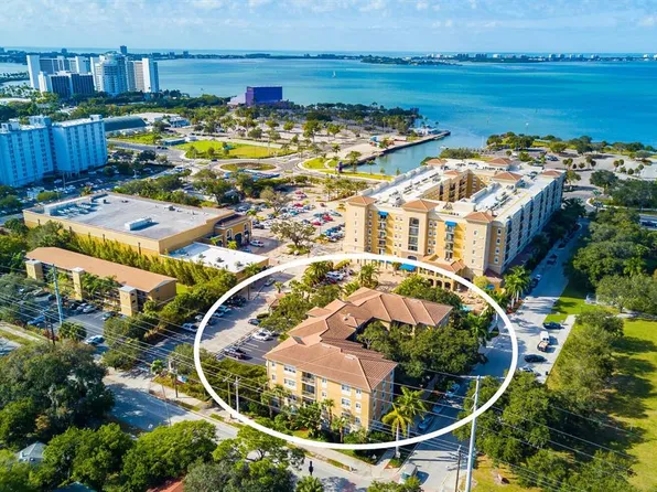 1268 11th St Unit 2305, Sarasota, FL 34236