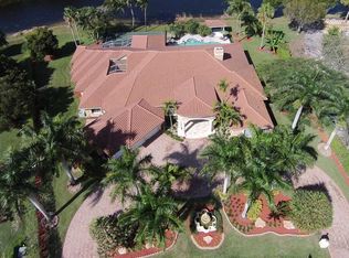 3852 Pine Lake Dr, Weston, FL 33332