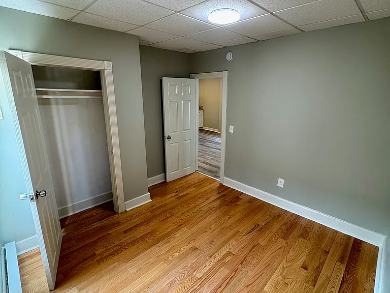 39 Illinois St #2 — Photo 8