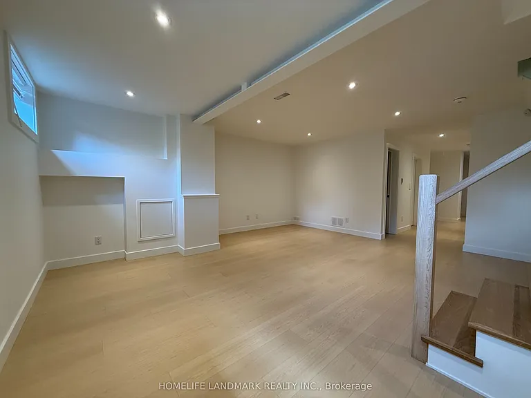 80 Rockwell Ave #1 — Photo 19