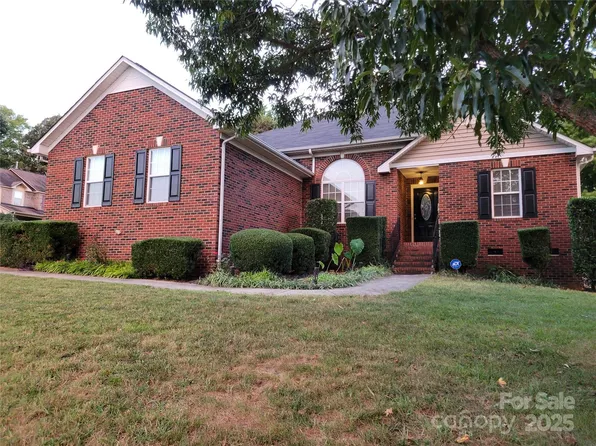 3806 Cassidy Dr, Waxhaw, NC 28173