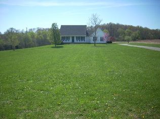 677 Whites Chapel Rd, Bowling Green, KY 42104