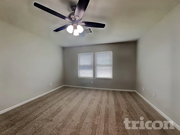 930 Salado Slough Ln — Photo 7