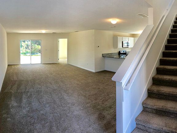 3rd image of 312 Sawmill Landing Dr
