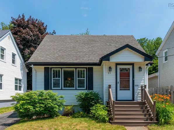 27 Esdaile Ave, Dartmouth, NS B2Y 3N5