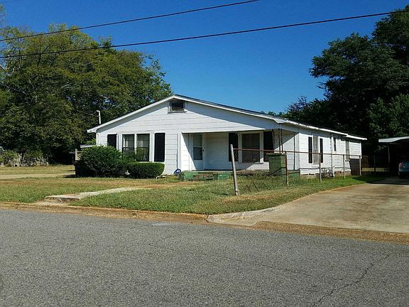 3rd image of 3008 22nd St