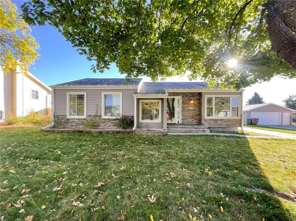 1116 Marshall St, De Soto, IA 50069