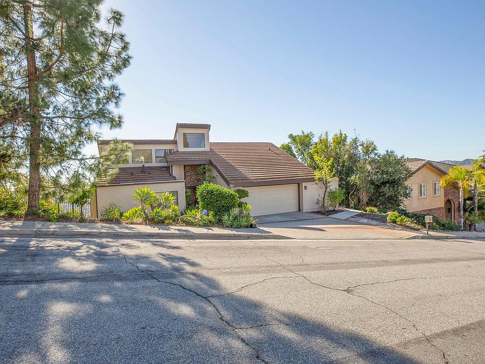 1st image of 167 Wonderview Dr