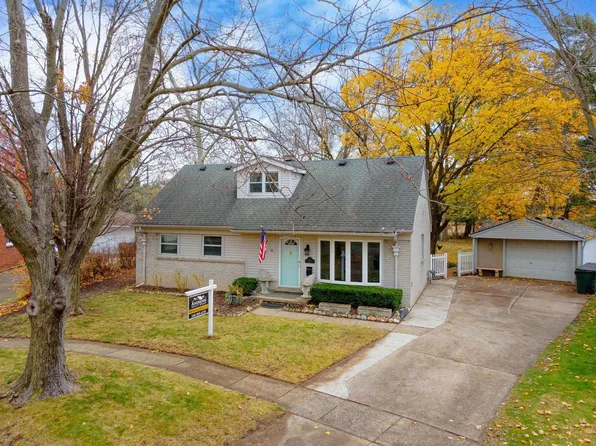 4811 Sidney St, Shelby Township, MI 48317