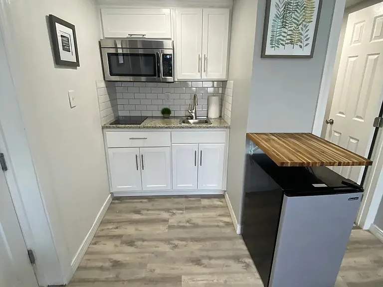 Kitchenette