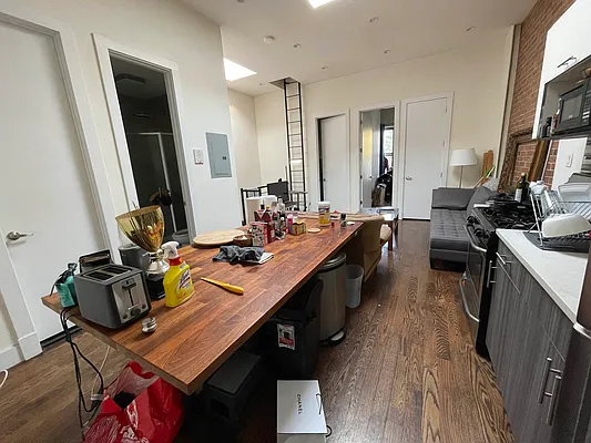 Rented by Yup Realty LLC | media 12