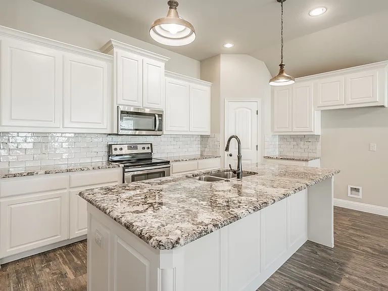 1625 Town Creek Cir — Photo 15