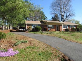 133 Dewsberry Rd, King, NC 27021