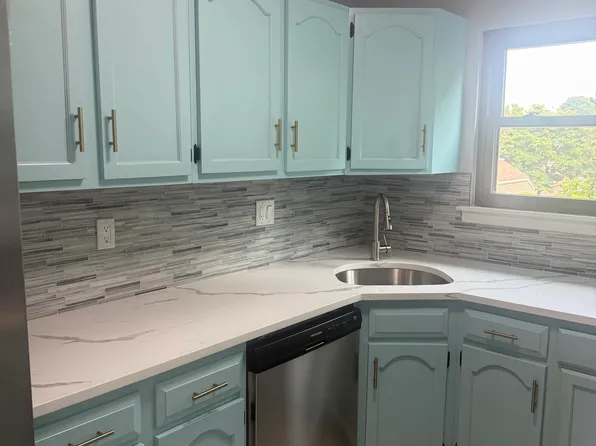 6 Stevens Place #6, Rocky Hill, CT 06067