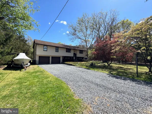 1868 Lancaster Ln, Waterford Works, NJ 08089