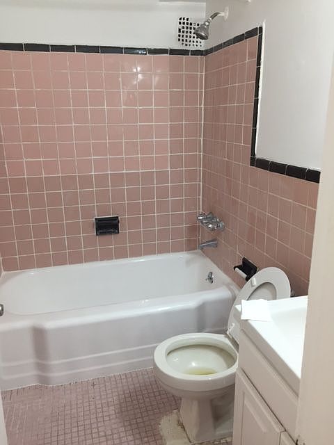 2nd image of 354 E 21st St APT 4D