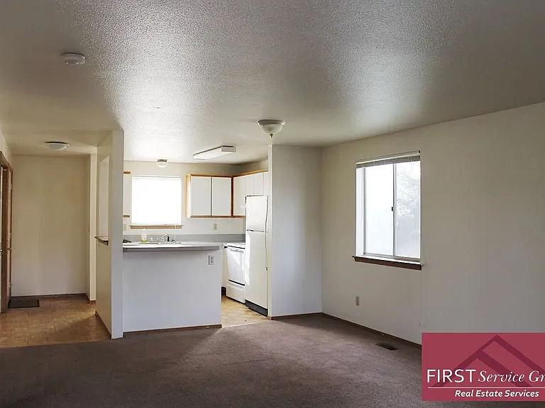 4325 W Camas St — Photo 4