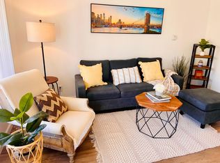 1611 Brockton Ave APT 6, Los Angeles, CA 90025
