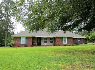 144 Highland Oaks Dr, Albany, GA 31701