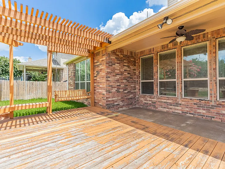 8103 Mystic Chase — Photo 42
