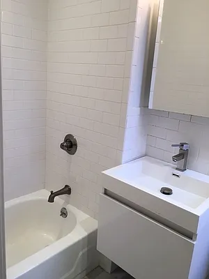 Rented by Distinct NYC | media 40