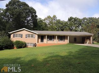 4176 W Shore Ct, Douglasville, GA 30135
