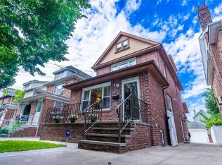 3622 202nd St, Bayside, NY