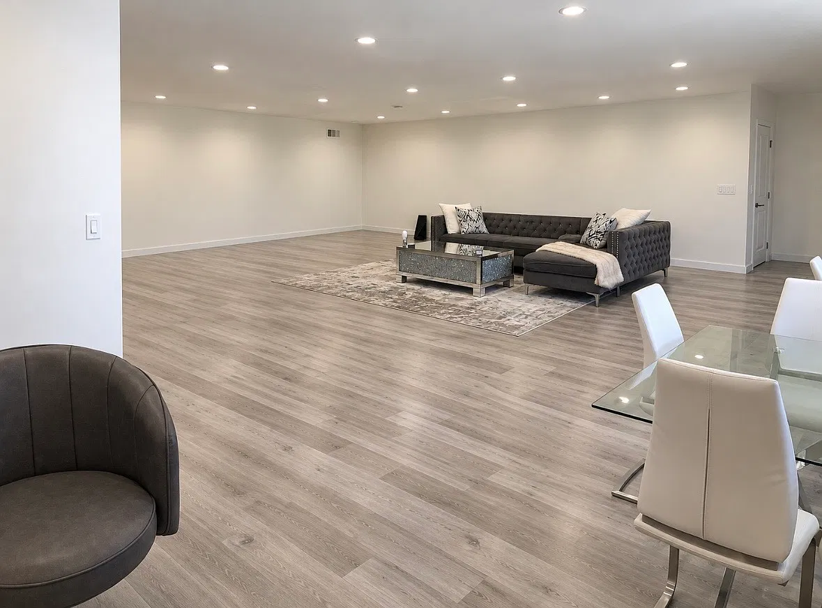 3 bed, $4,250 — Photo 3