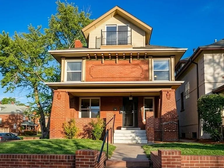 2256 N Emerson St — Photo 1