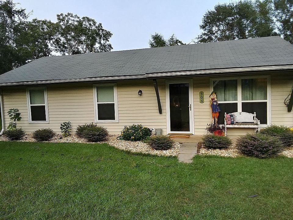 Front of house 