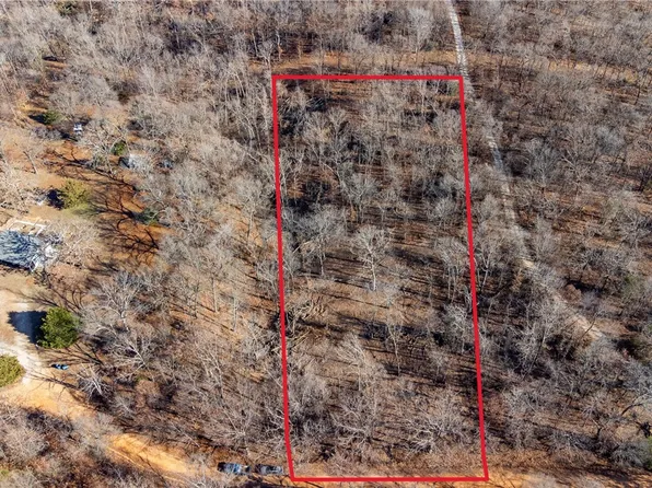 10924 Curtis Rd, Gravette, AR 72736