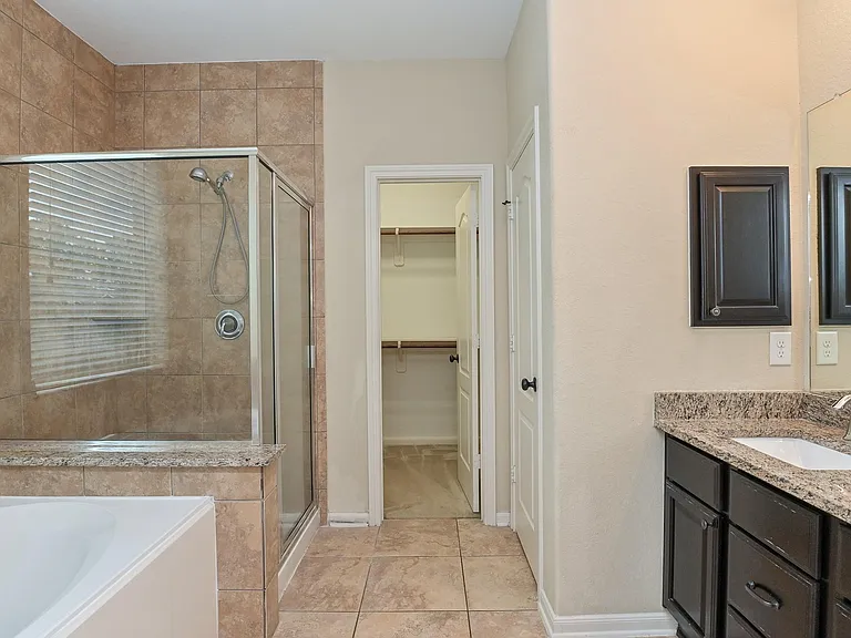 6026 Baileys Run Ln — Photo 19