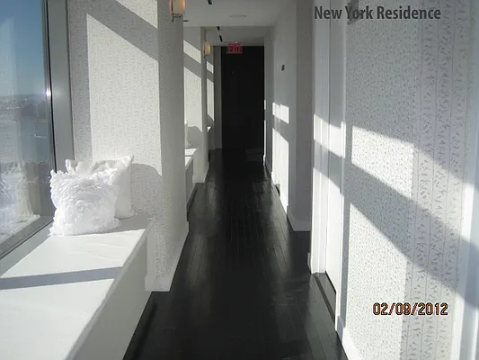 Rented by New York Residence | media 35